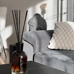 White Luxury Apartment