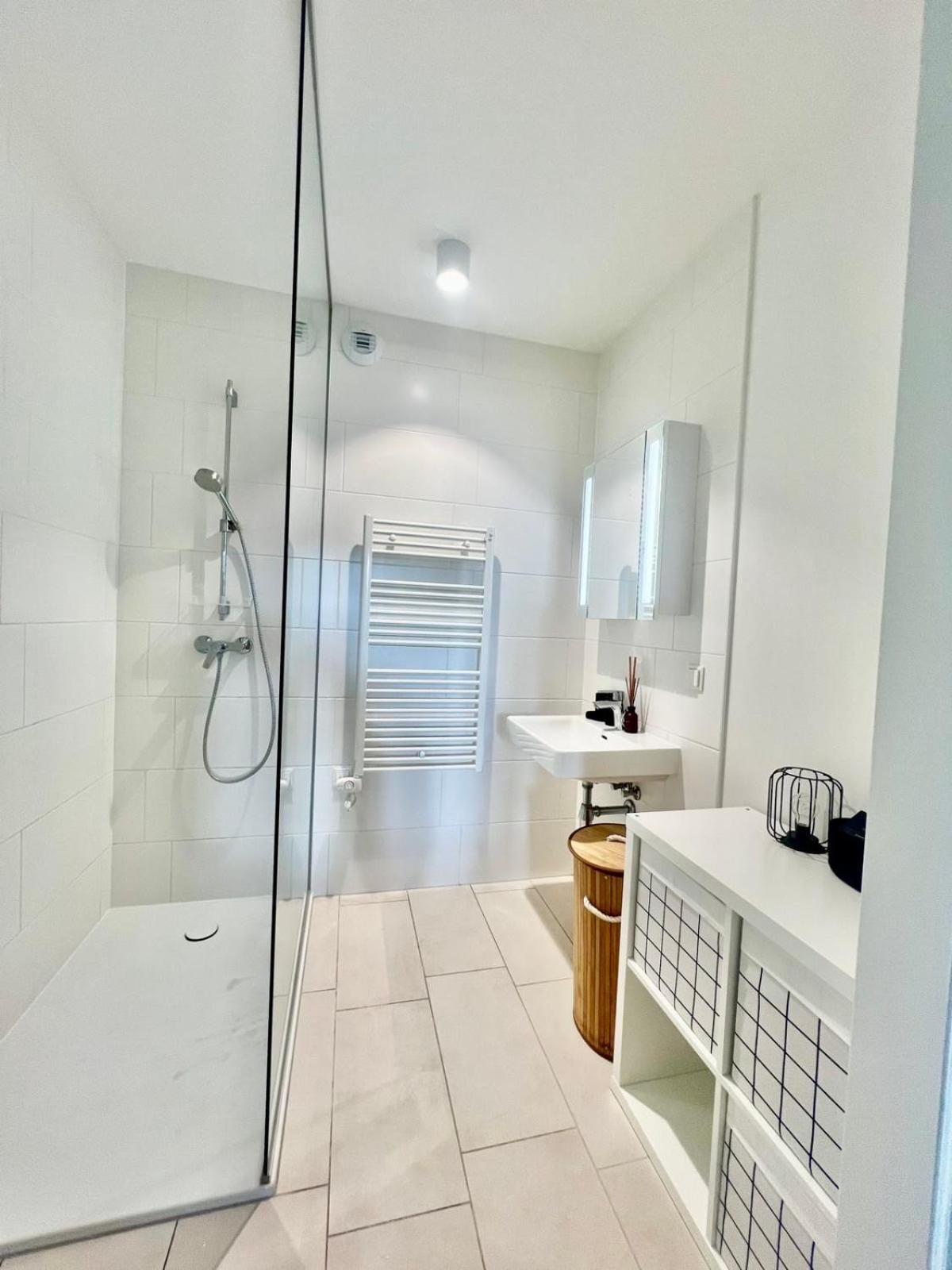 Apartment White Luxury
