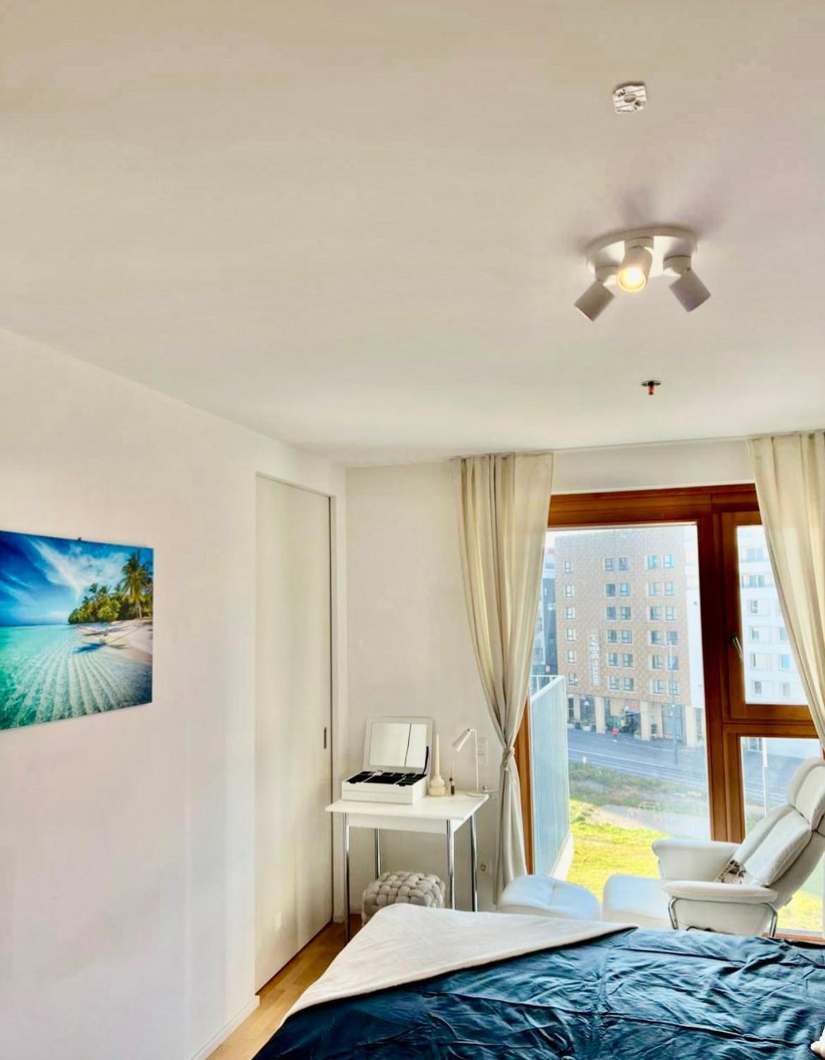 White Luxury Apartment